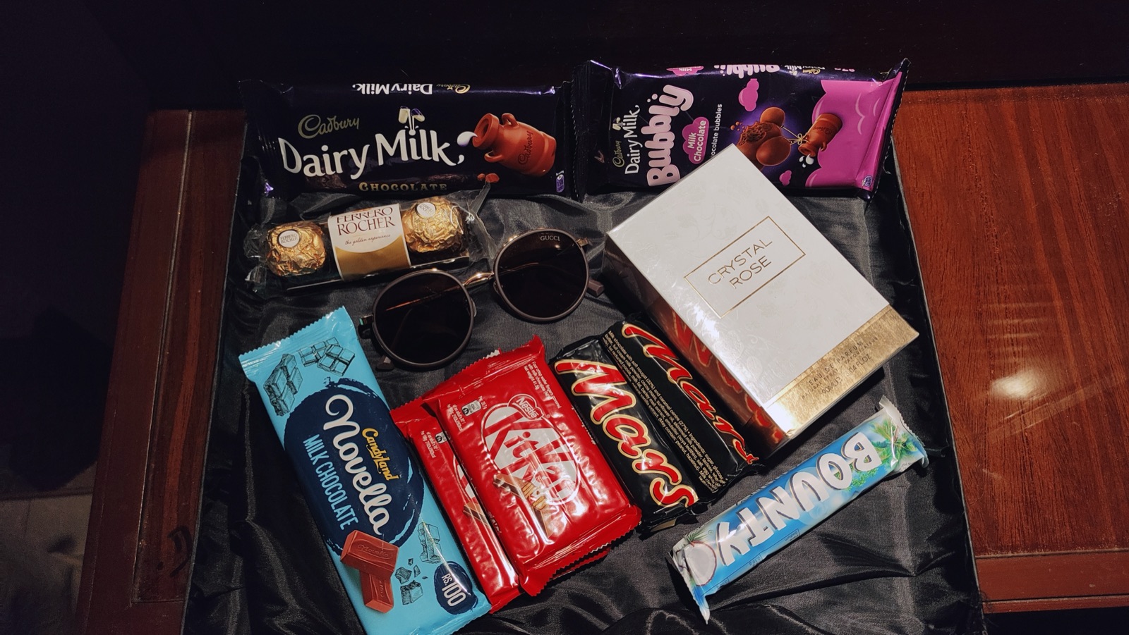Mixed chocolate gift box