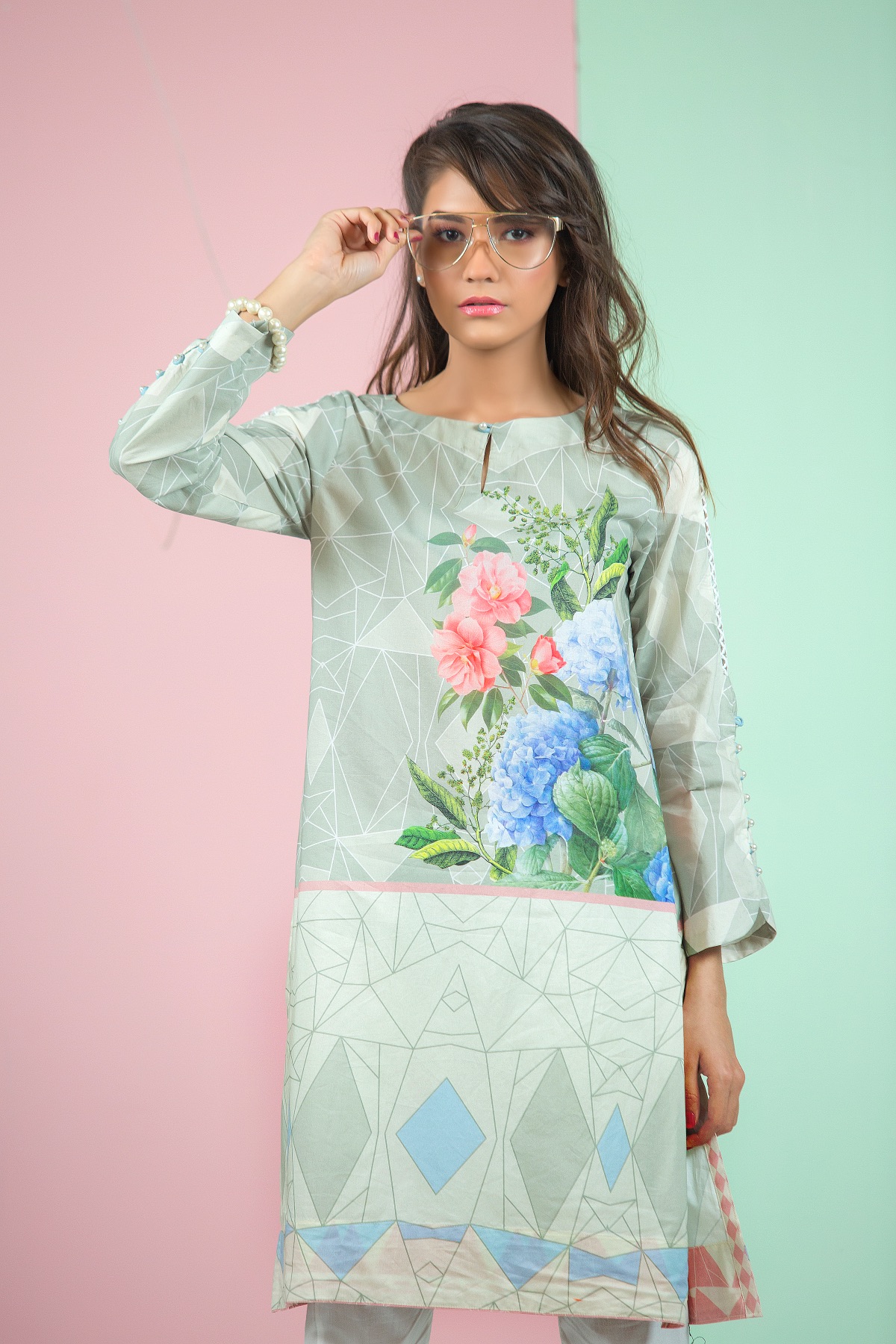 Dhanak Fashion — frame 8