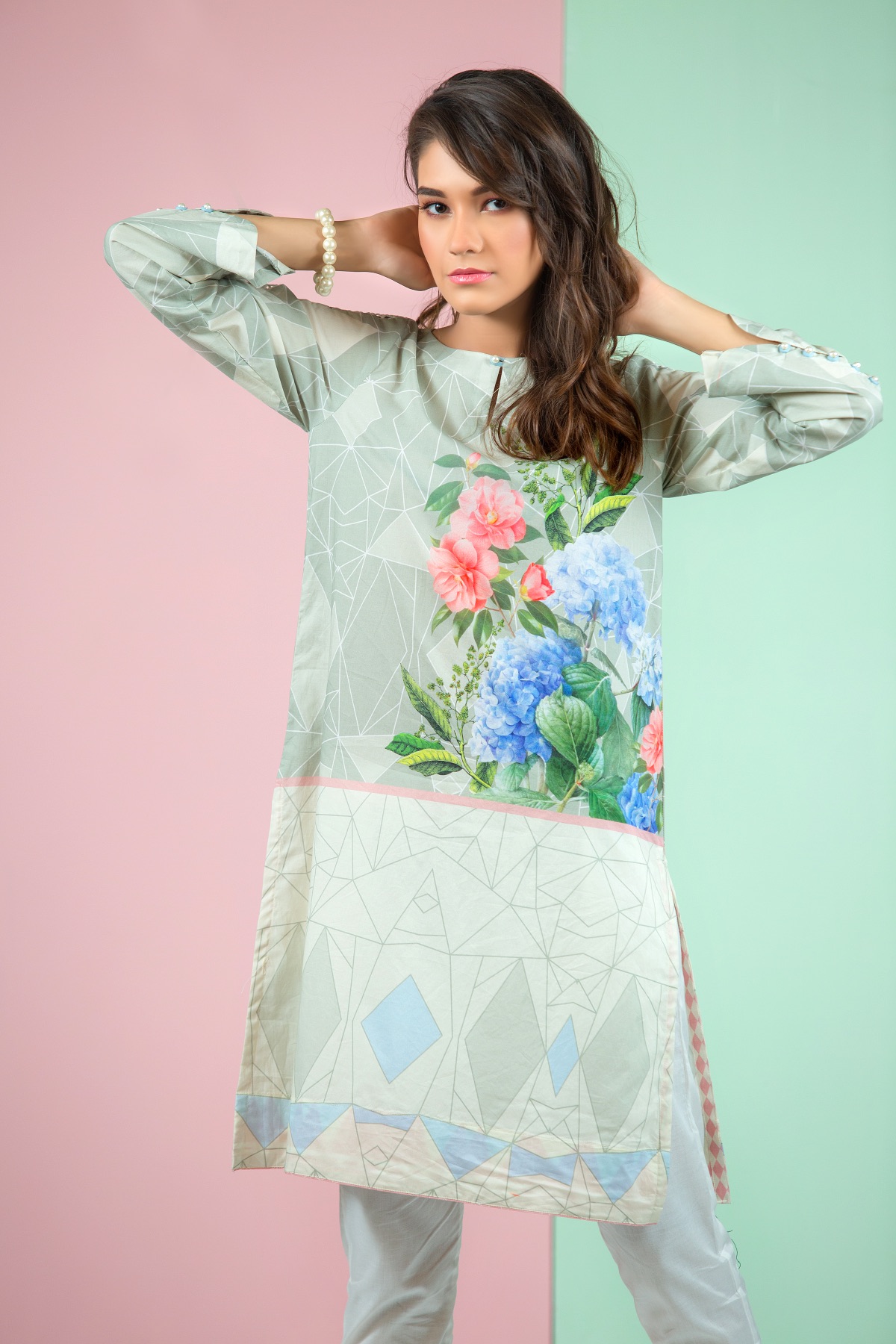 Dhanak Fashion — frame 12