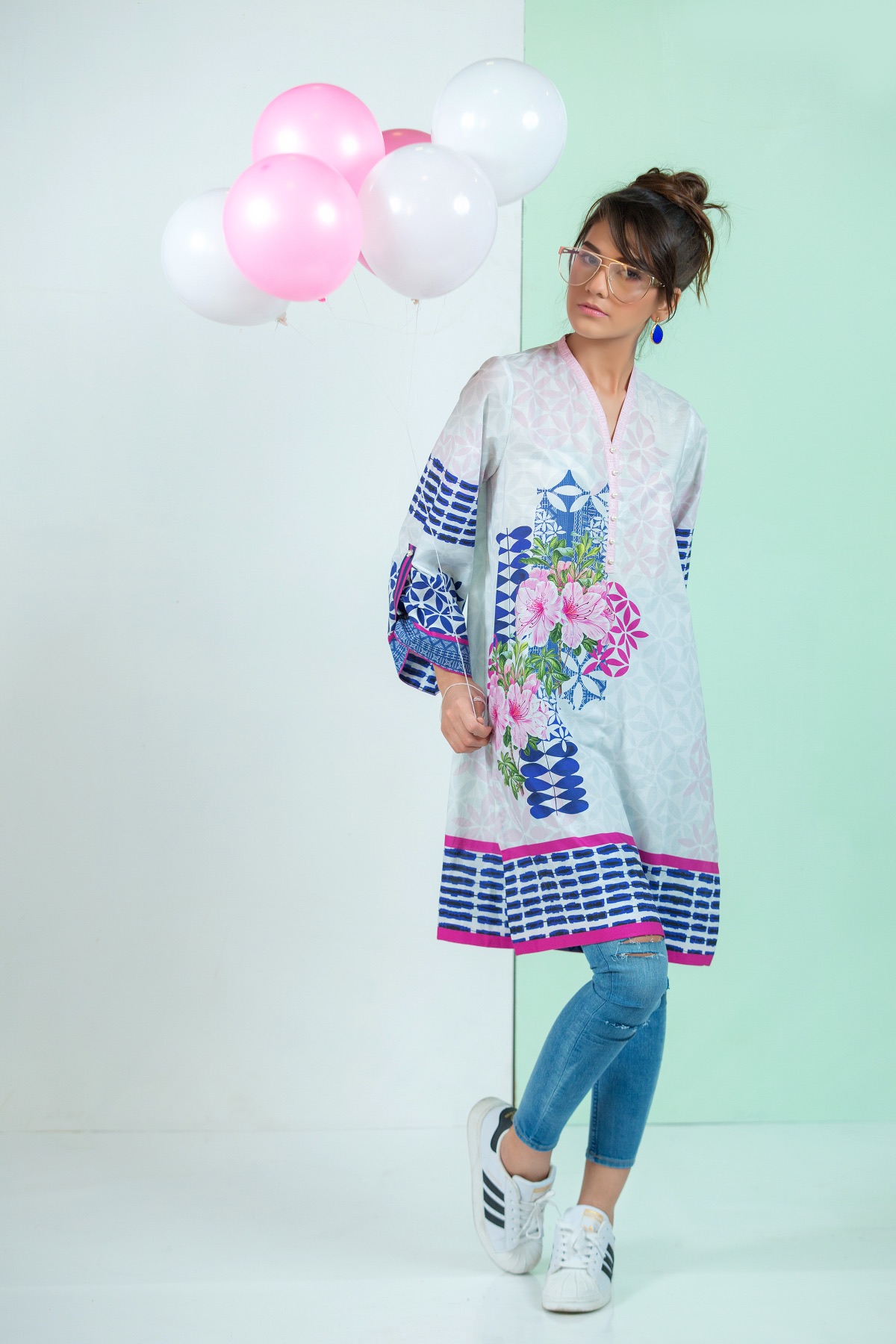 Dhanak Fashion — frame 25
