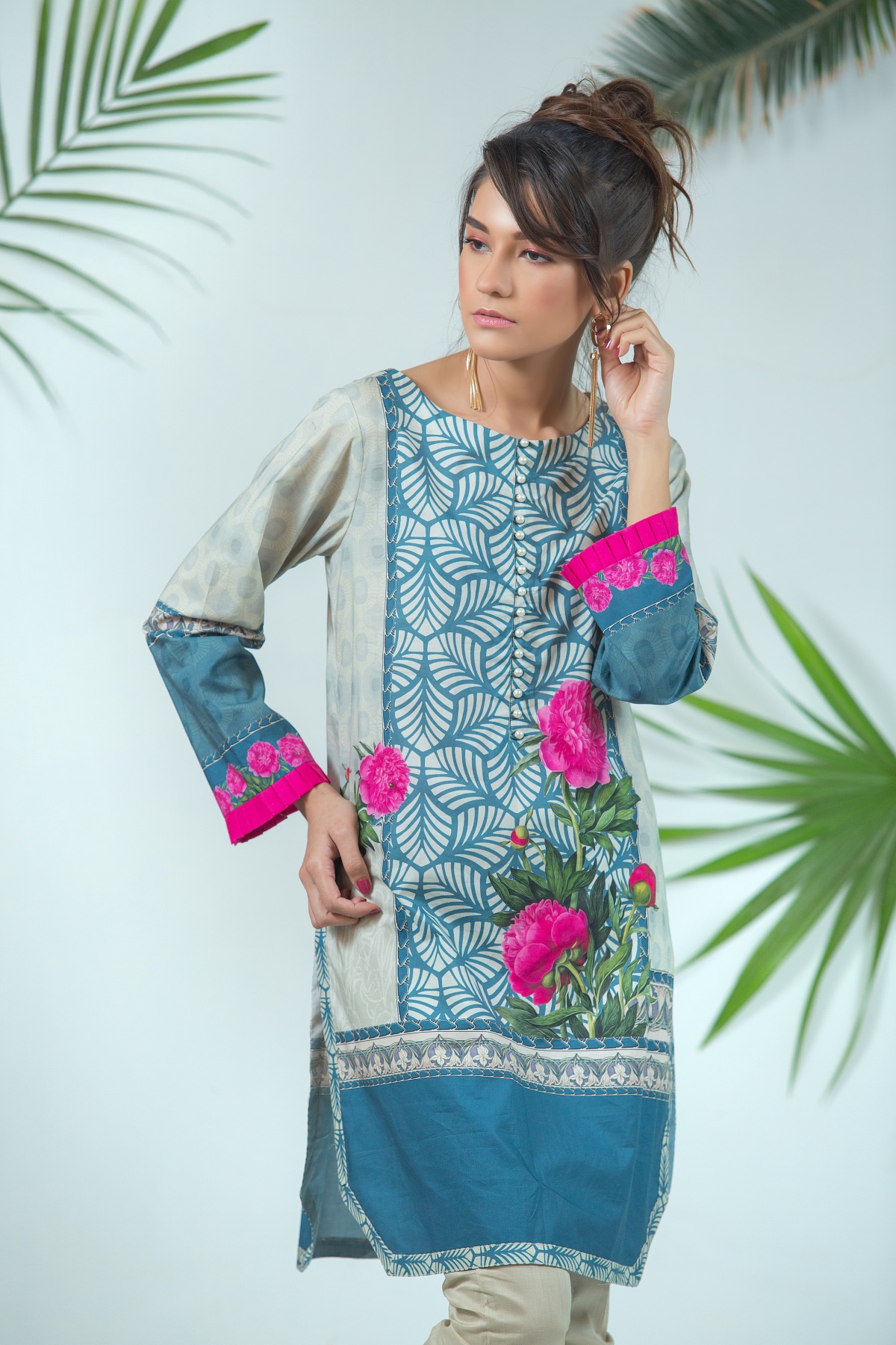 Dhanak Fashion — frame 31