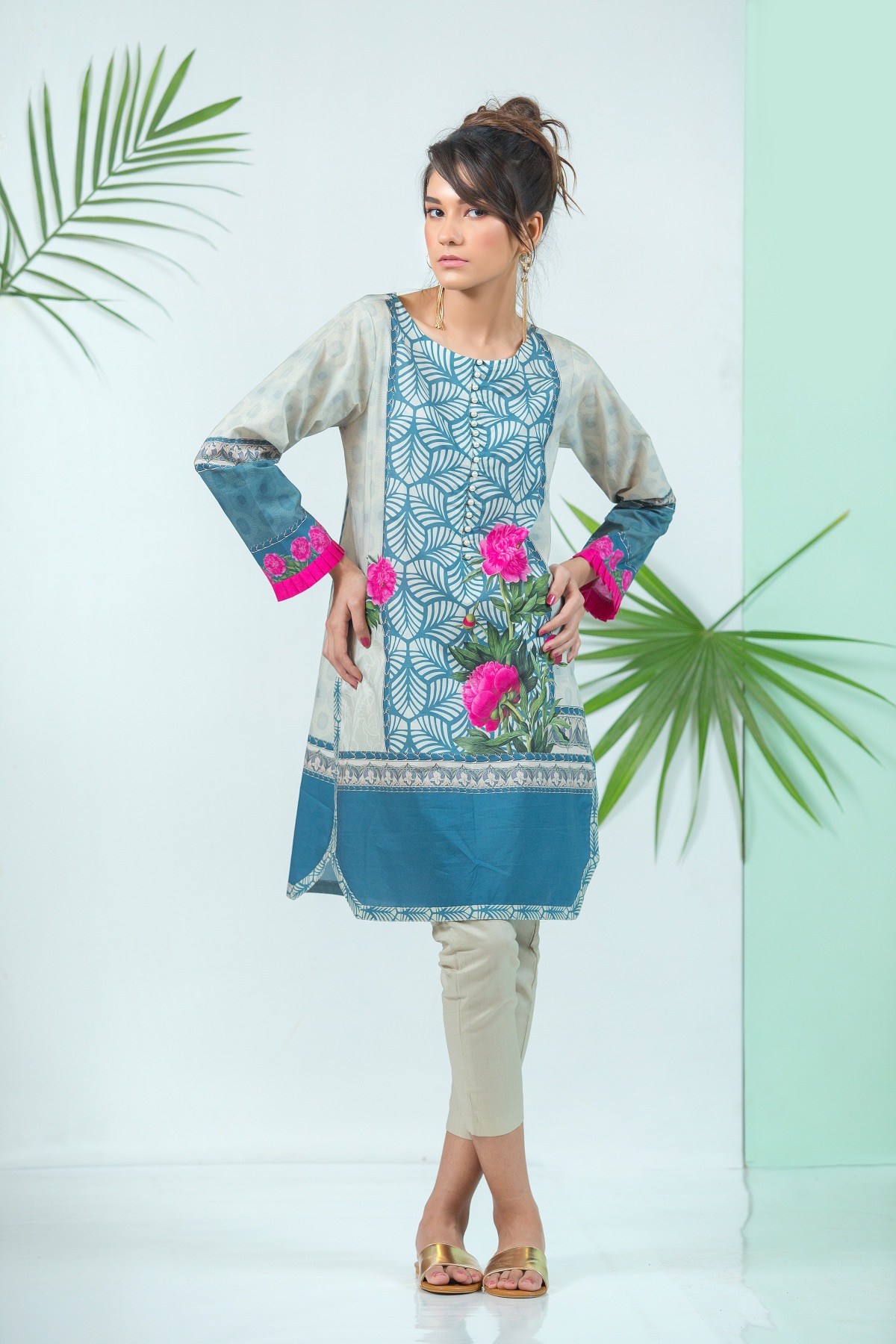 Dhanak Fashion — frame 33