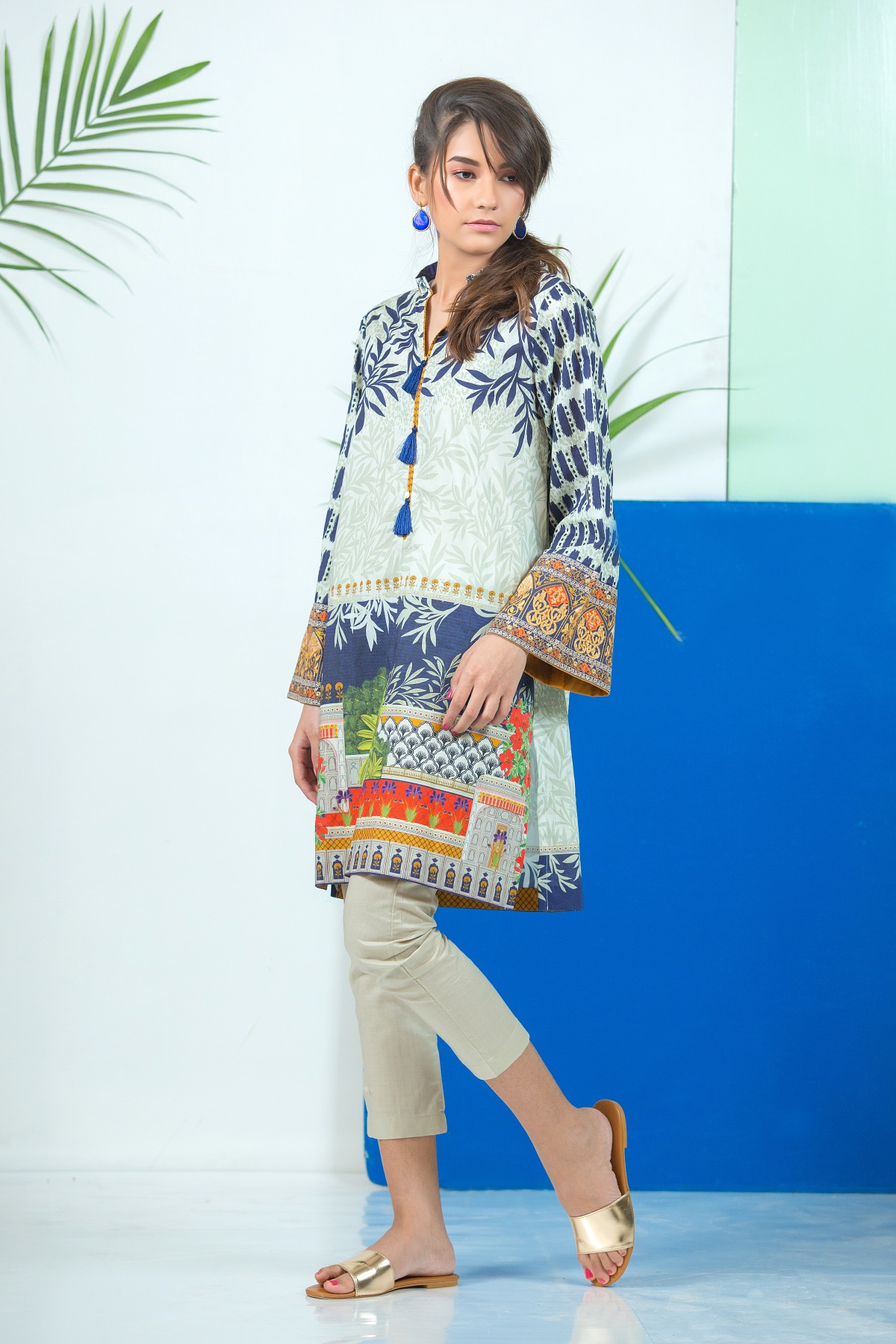 Dhanak Fashion — frame 37