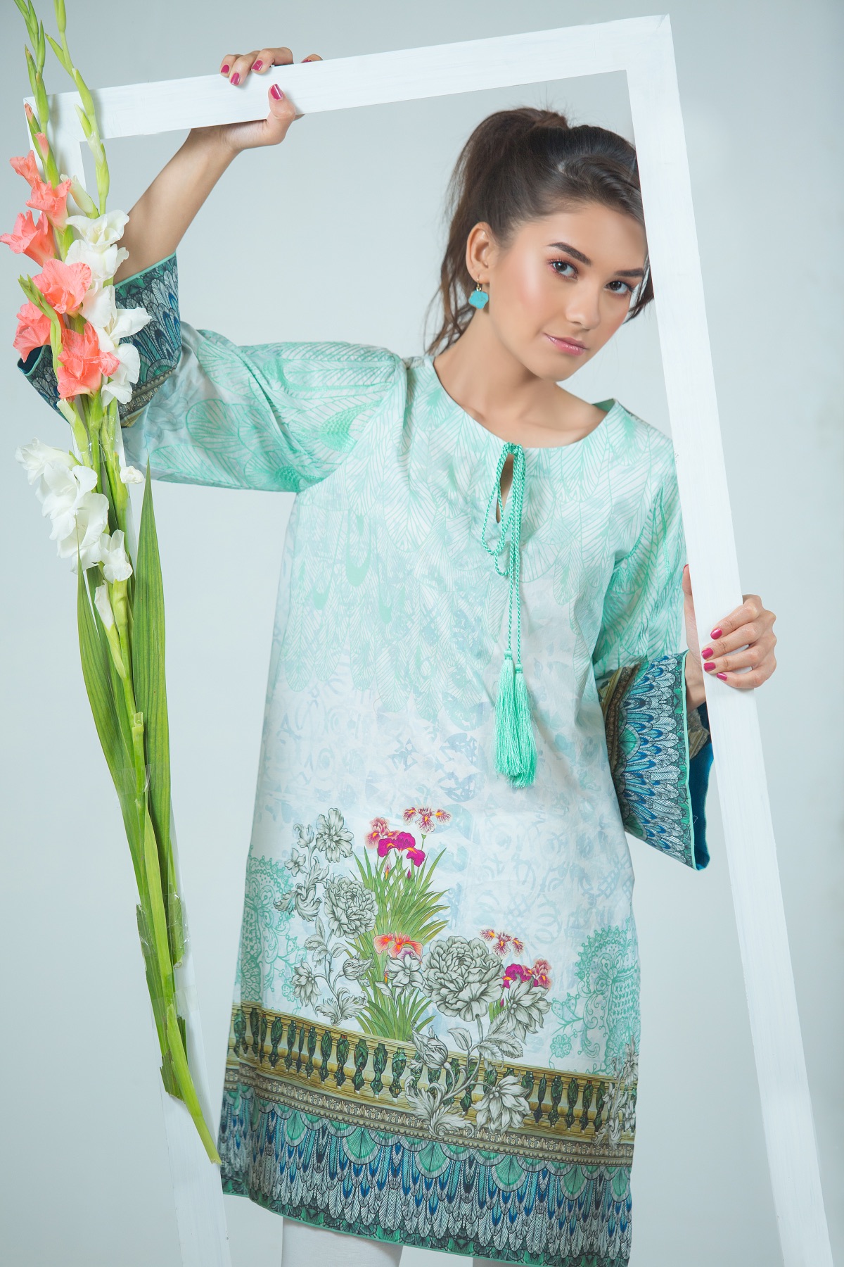 Dhanak Fashion — frame 49