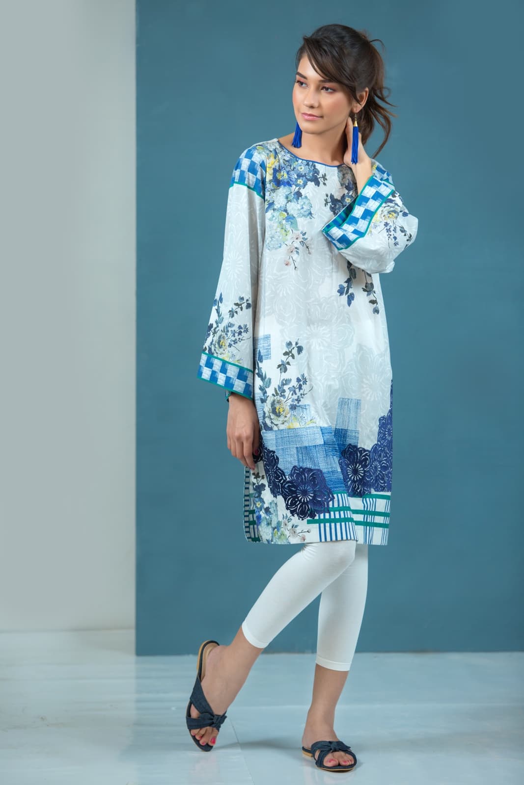 Dhanak Fashion — frame 55