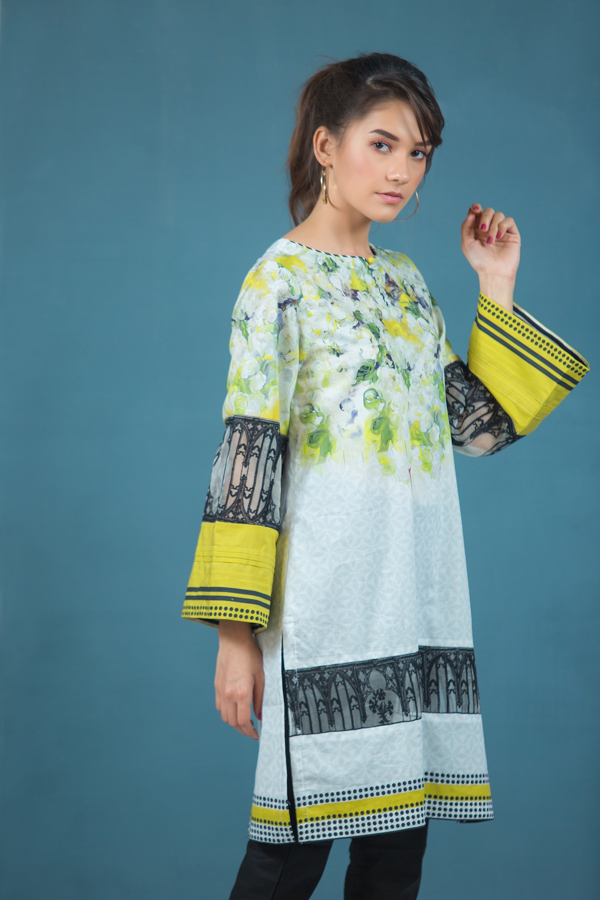 Dhanak Fashion — frame 63