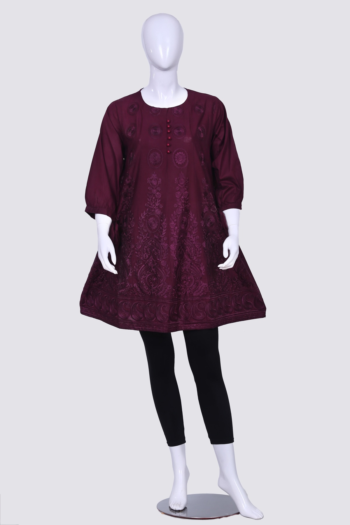 Kounj Lookbook — frame 71