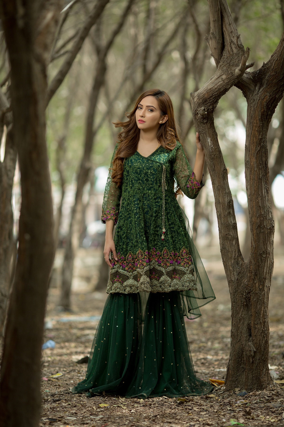 Nakoosh Fashion — frame 17
