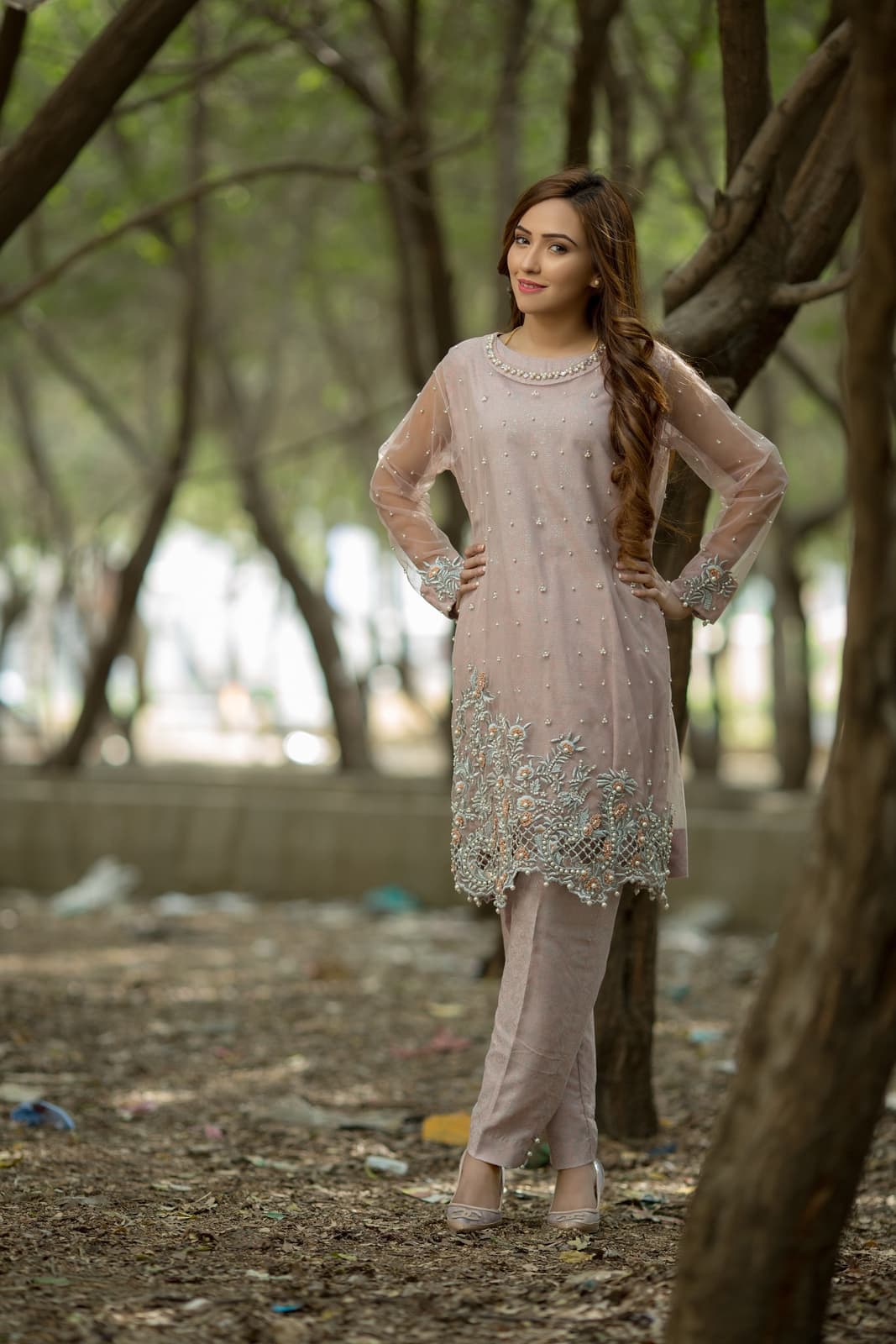 Nakoosh Fashion — frame 28