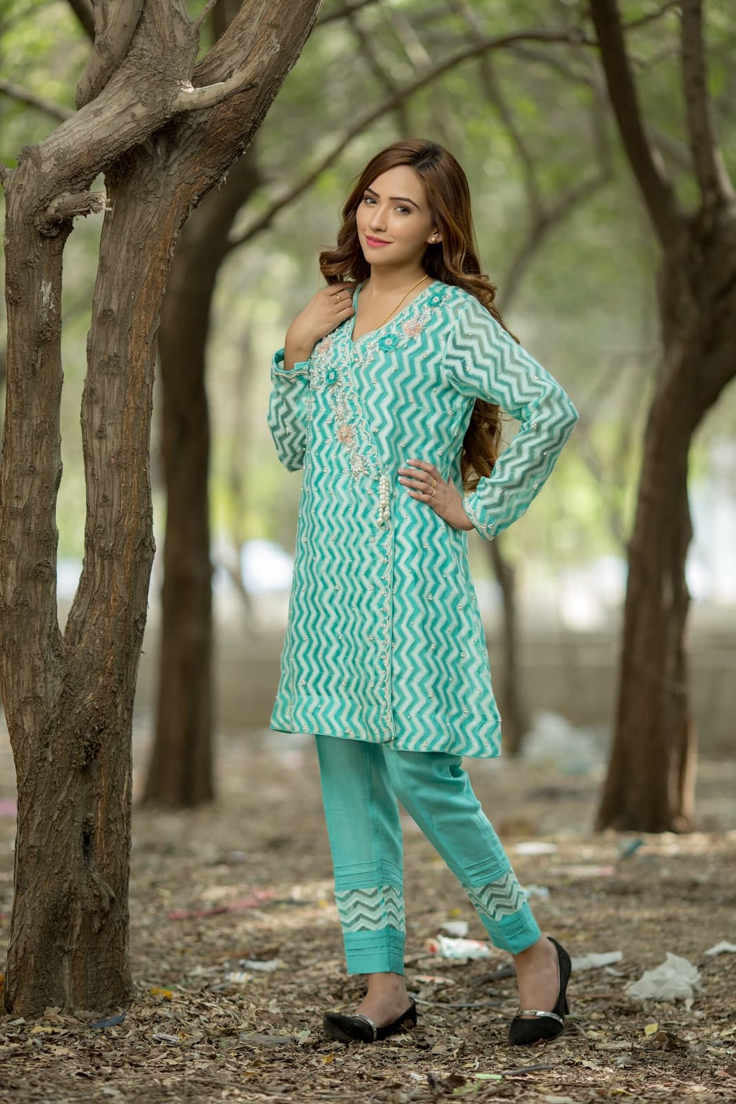 Nakoosh Fashion — frame 34
